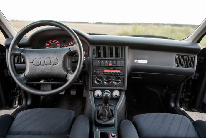Audi 80 (B4) салон